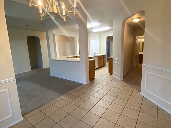 3rd image of 101 Mission Dr