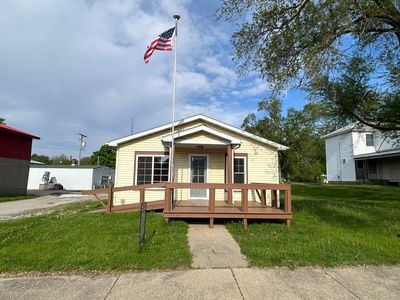 117 N Vermilion St, Potomac, IL, 61865