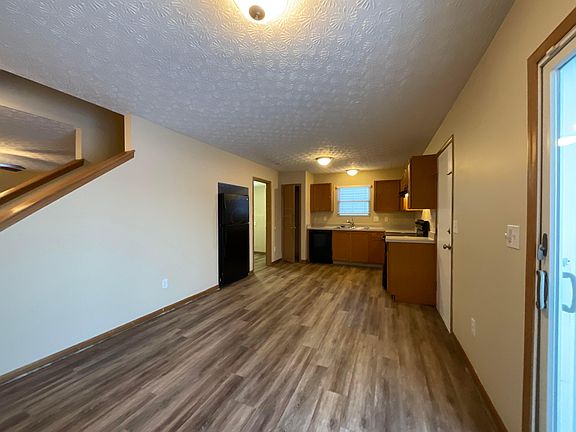 5th image of 7802 Jefferson Run #117