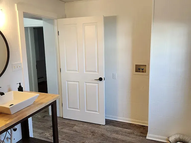 180 Green Acre Rd #A — Photo 10