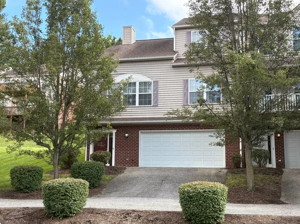 630 Oak Tree Blvd, Christiansburg, VA 24073