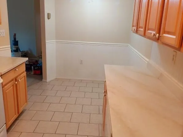 9 Pine Cluster Circle #A, Manalapan, NJ 07726