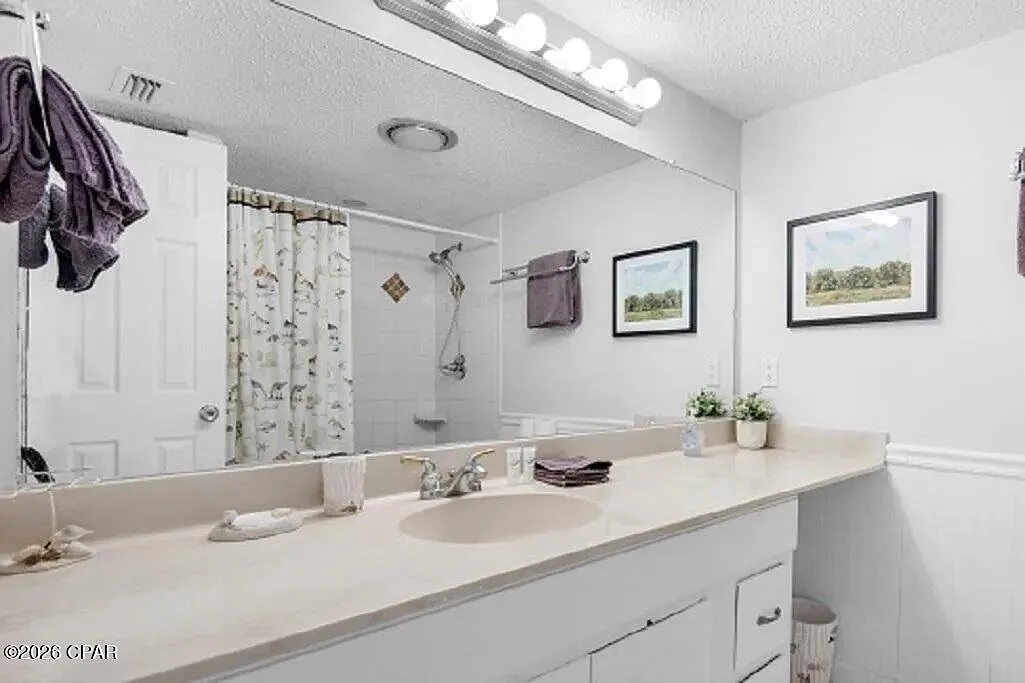 3 bed, 2.5 bath, 1265 sqft, $2,275 — Photo 4
