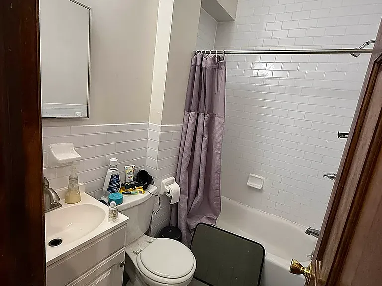 265 W 19th St #2E — Photo 15