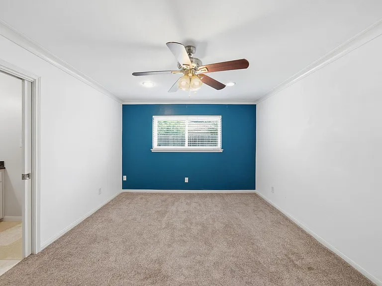 2502 Hollow Hook Rd — Photo 21