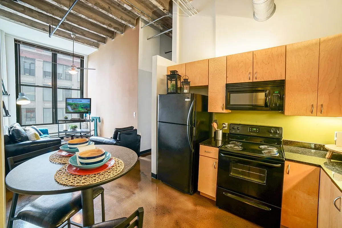 Tailor Lofts Student Living — Photo 4