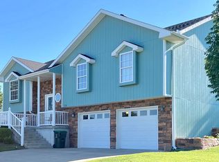 1108 Charles St, Knob Noster, MO 65336