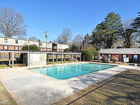 2nd image of 3812 Country Club Rd APT I