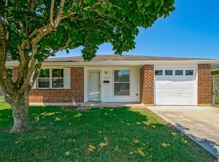 3289 Continental Dr, Kenner, LA 70065