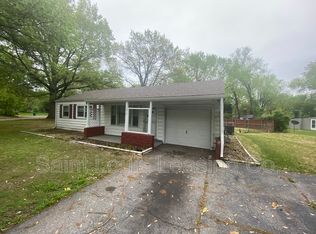 1512 Sunnymead Ct, Saint Louis, MO 63138