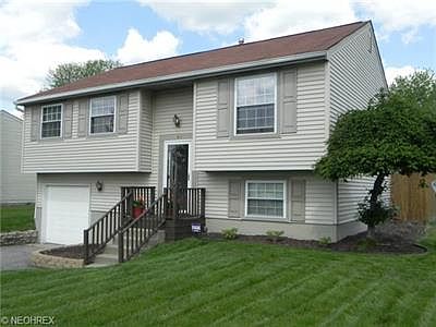 1st image of 743 Oberlin Pl