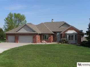 9220 N 186th St, Bennington, NE 68007