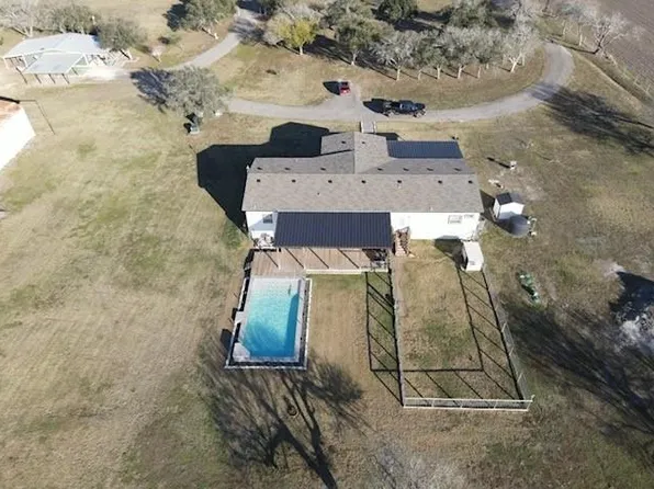 7017 County Road 2253, Sinton, TX 78387