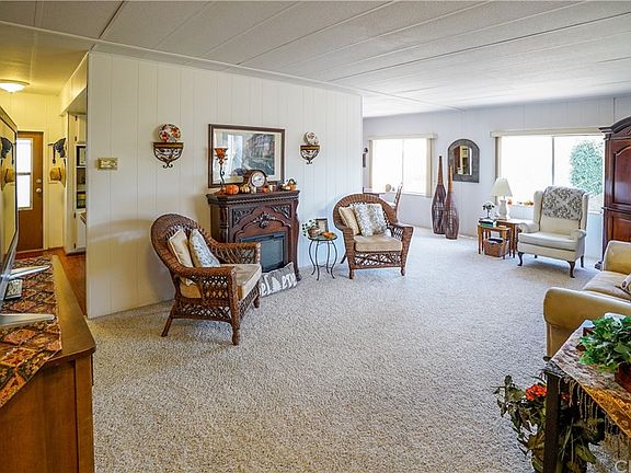 2nd image of 1708 Garnette Dr