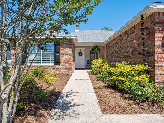 4th image of 782 Pearl Sand Dr