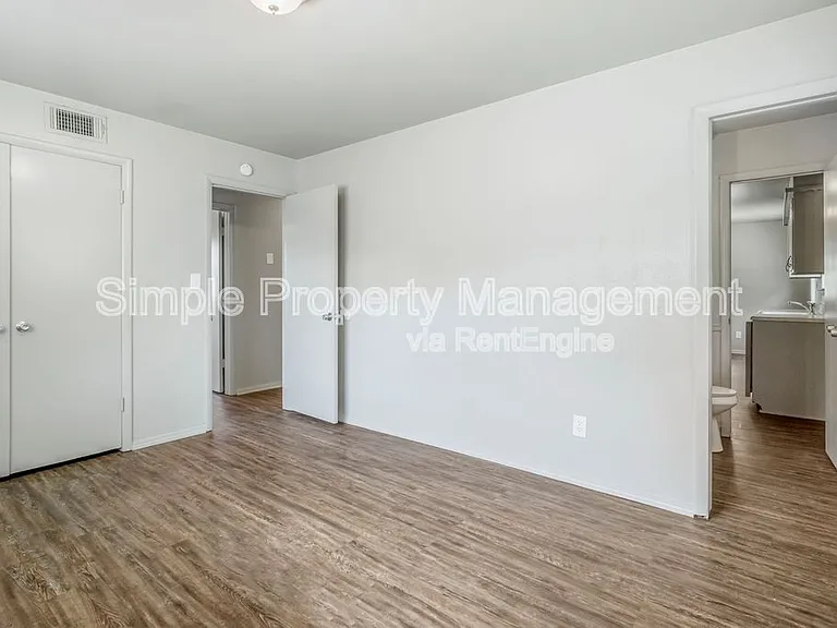 3221 Beechwood Dr — Photo 11
