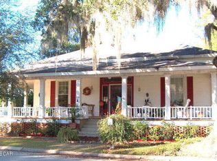 4460 Broad St, Marianna, FL 32446