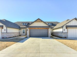 533 Wimbledon Rd, Edmond, OK 73003