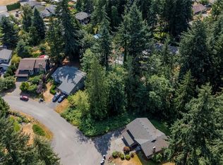 Greenwood, Lynnwood, WA 98037