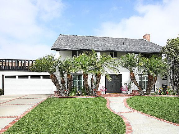 3rd image of 20191 Crown Reef Ln