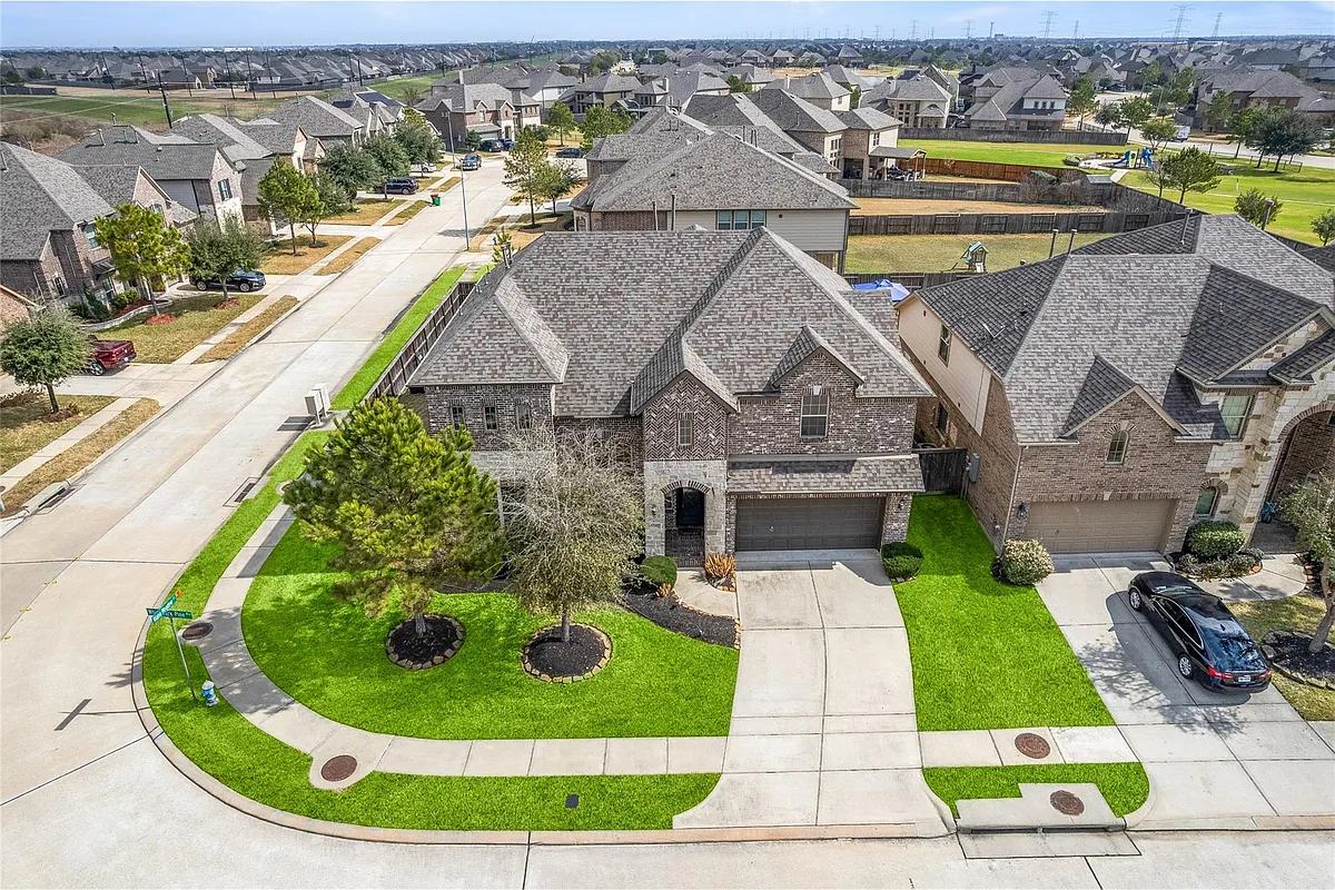 Building Photo - 9522 Whitebark Pine Way