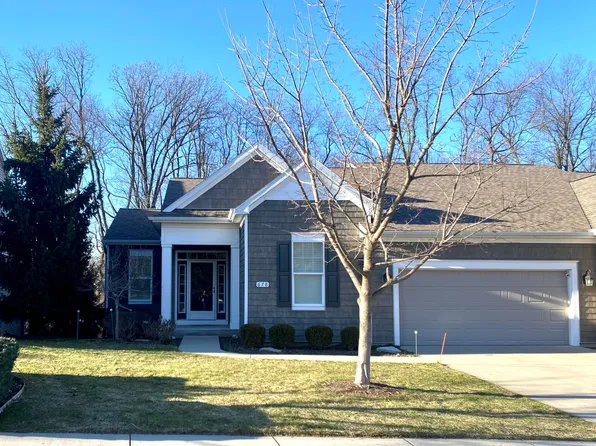 678 Wynding Oaks, Kalamazoo, MI 49006