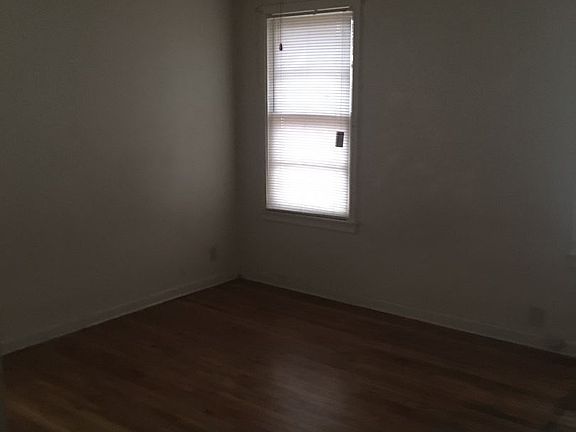 2nd image of 2623 Drexel St