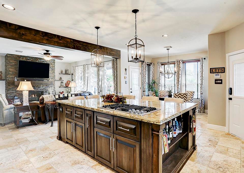 1st image of 4119 Lake Vista Cir