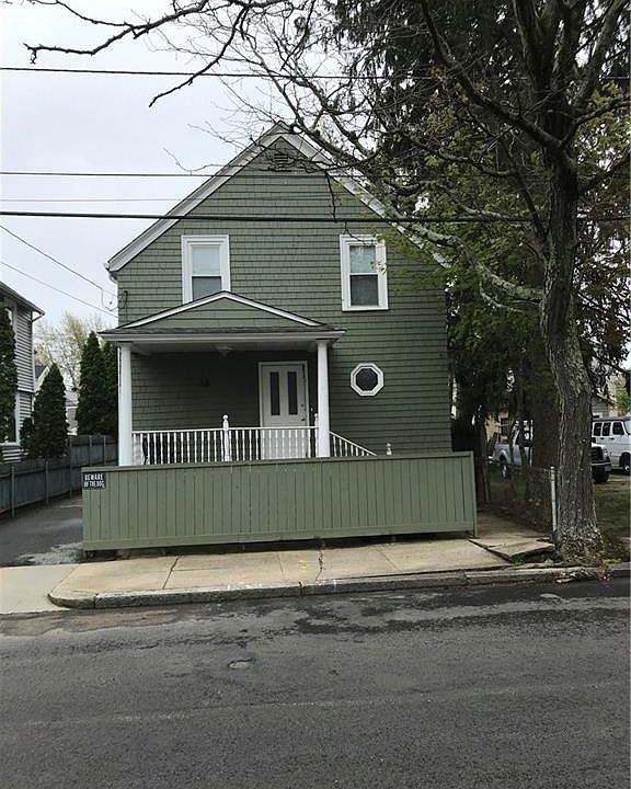 1st image of 308 Smith St