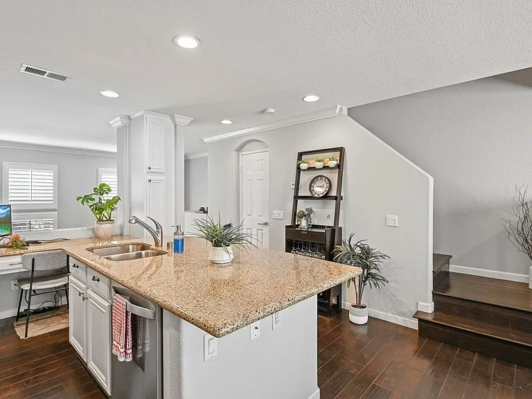 3738 Mykonos Ln #126 — Photo 10