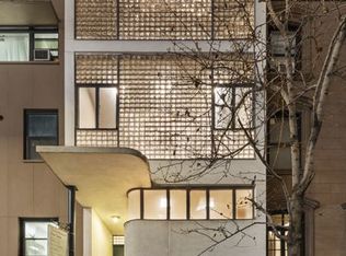 211 E 48th St, New York, NY 10017