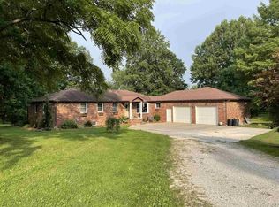 1723 Bedford Rd, Washington, IN 47501