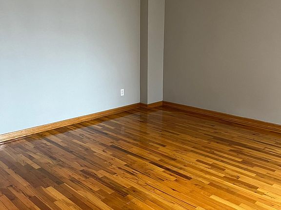 4th image of 2155 82nd Streetth St #6C