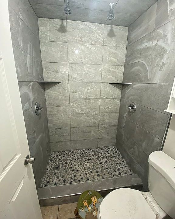 1st image of 12470 Silverwood Ln