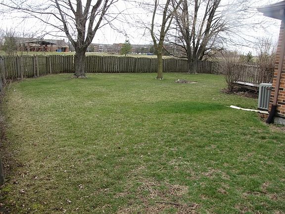 4th image of 13016 W Tanglewood Cir