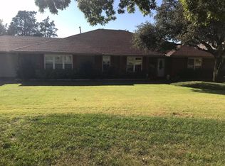 10517 Eastlake Dr, Oklahoma City, OK 73162