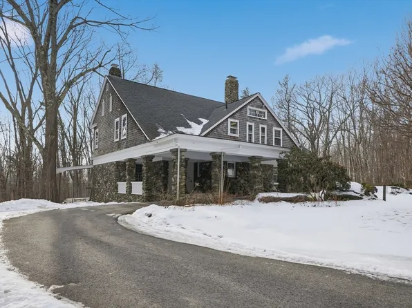 13 Goodnow Rd, Princeton, MA 01541