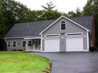 22 Southview Ln, Alton Bay, NH 03810