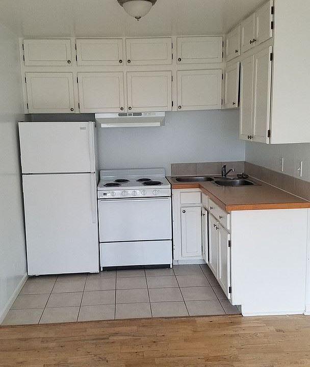 1st image of 3627 Nicollet Ave APT 208
