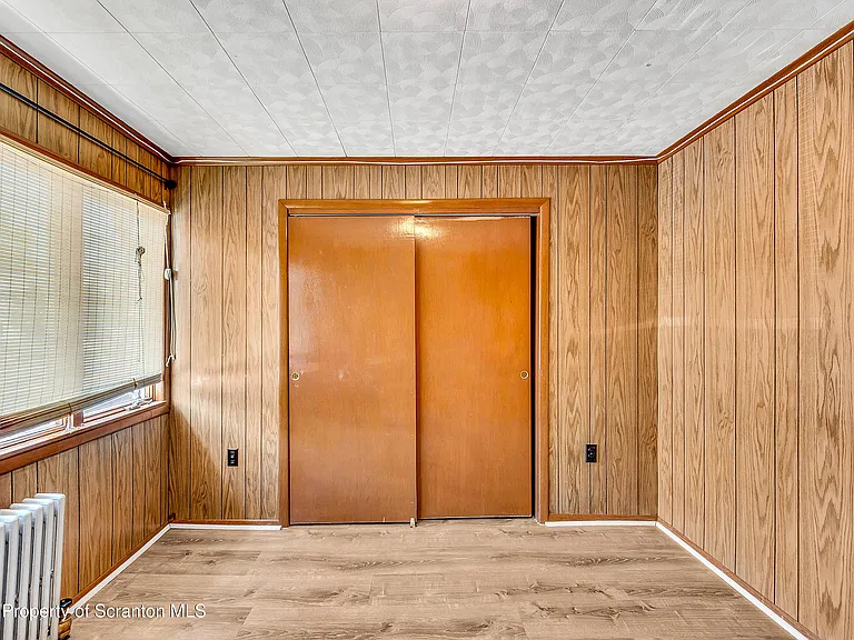 528 S Main St — Photo 9