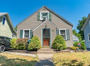 58 Chippendale Rd, Rochester, NY 14616