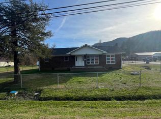 309 S 41st St, Middlesboro, KY 40965