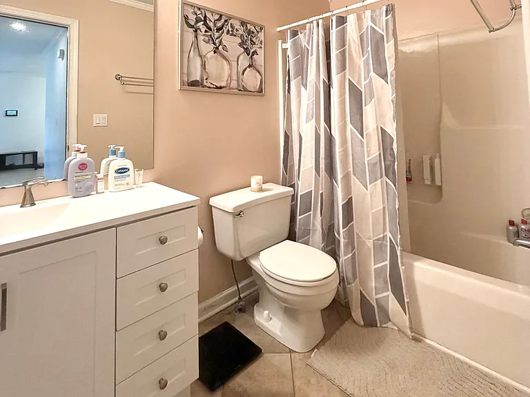 783 Princeton Cir — Photo 12