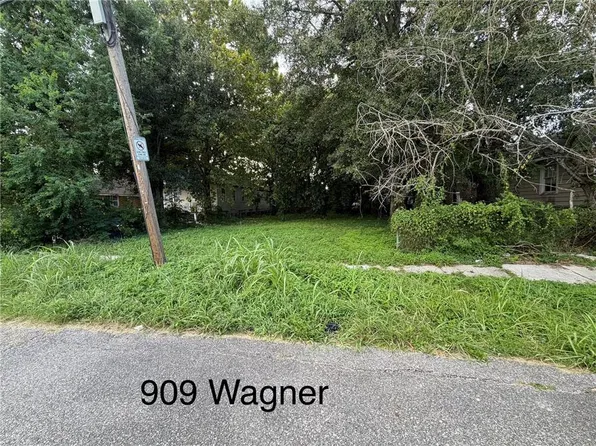 909 Wagner St, New Orleans, LA 70114