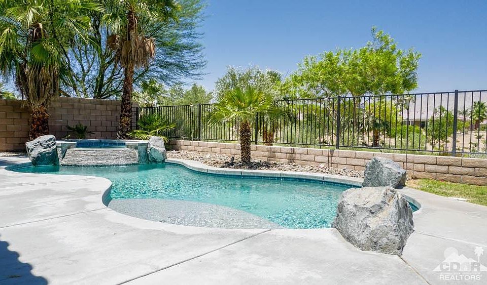 1st image of 82308 Puccini Dr
