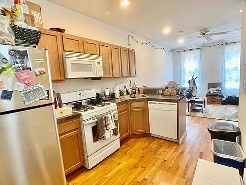 158 Sherman Ave #3R Photo 1