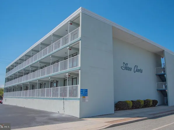 3010 S Philadelphia Ave #303N, Ocean City, MD 21842