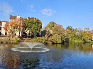 7533 Chrisland Cv, Falls Church, VA 22042