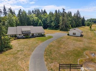 5542 Meadowood Lane NE, Olympia, WA 98506