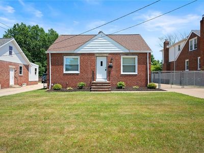1835 Rockefeller Rd, Wickliffe, OH, 44092